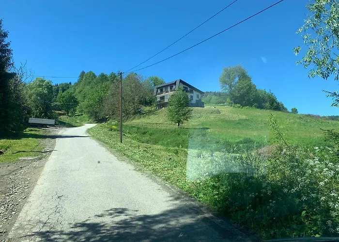 Pod Katami Kamienica (Limanowa)